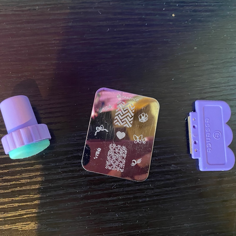 Essence Purple Nail Art Stamping Kit